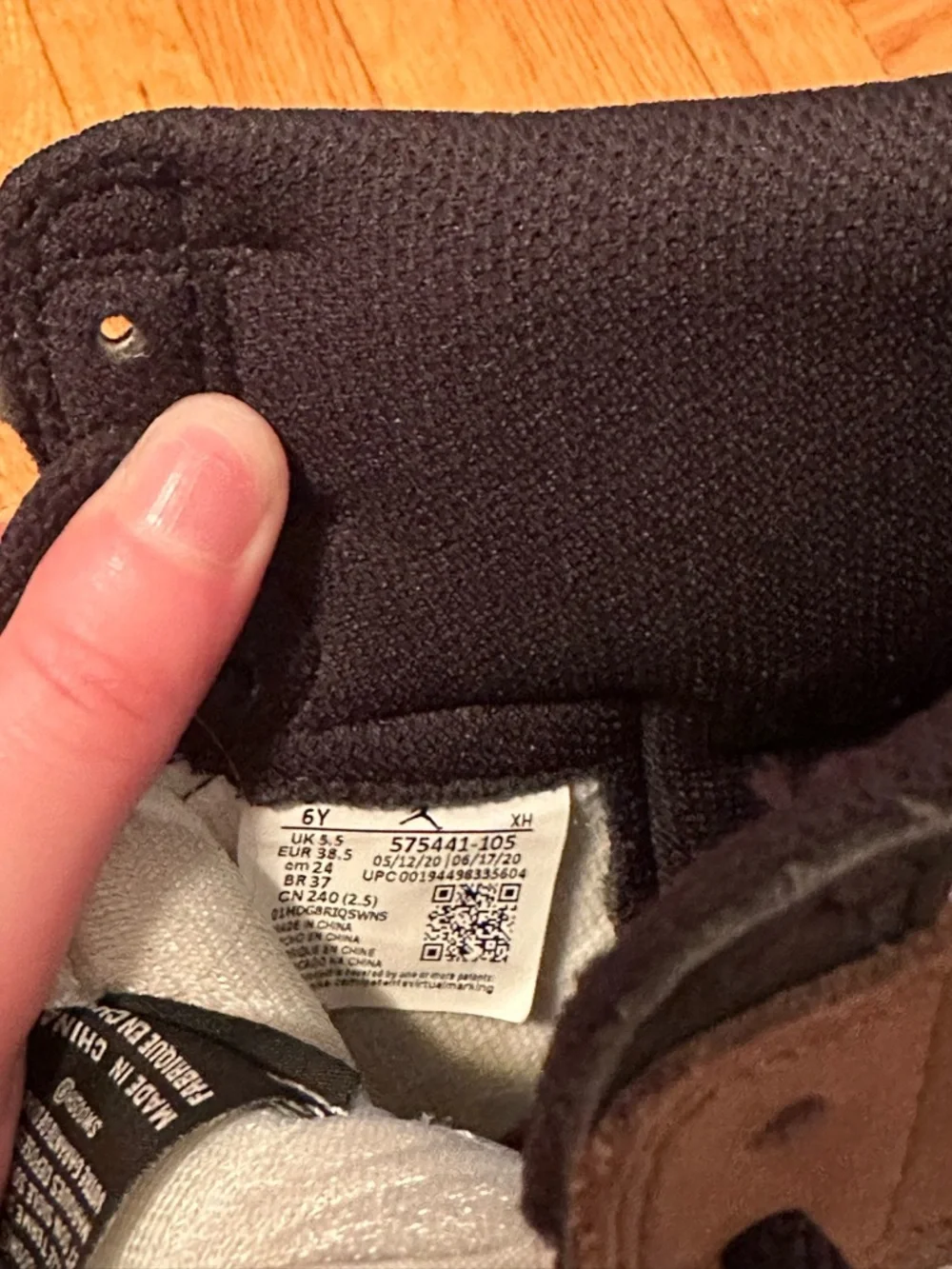 Nike High-Top Mocha jordan’s - Picture 4 of 4